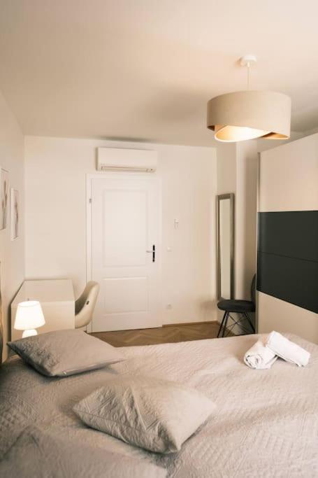 Apartament Pink Prater Wiedeń Zewnętrze zdjęcie